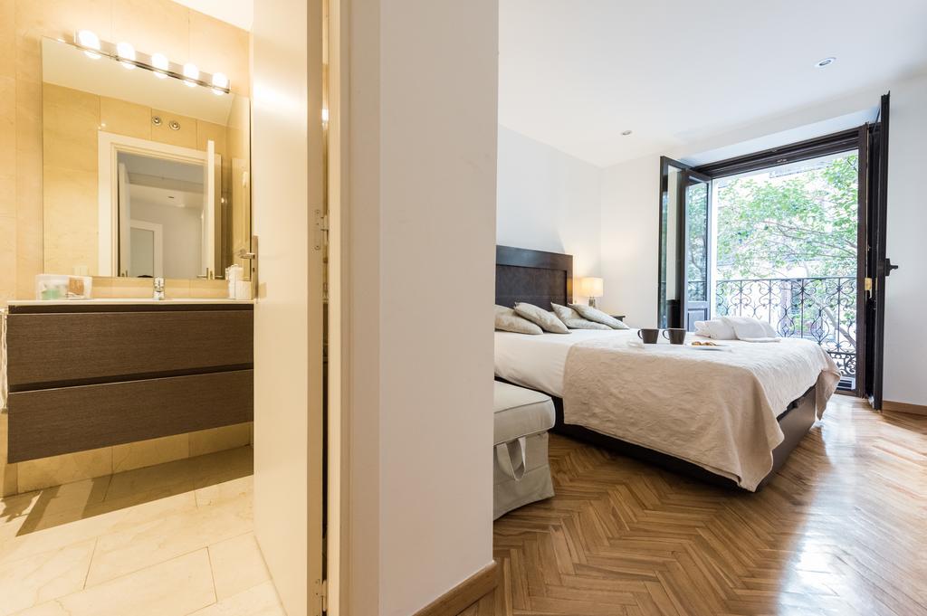 Malasana Boutique Apartment Madrid Luaran gambar